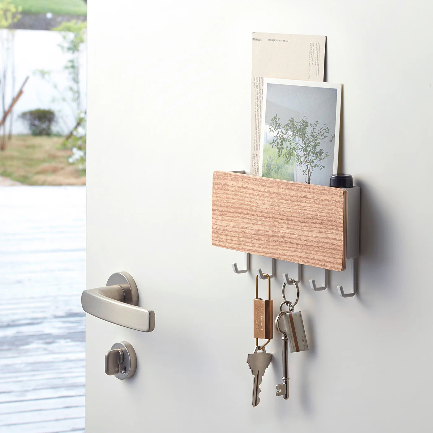 Key Rack and Letter Tray - White & Wood