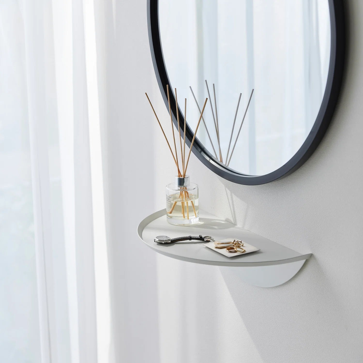 Round Floating Shelf Wall Mounted Storage Shelf