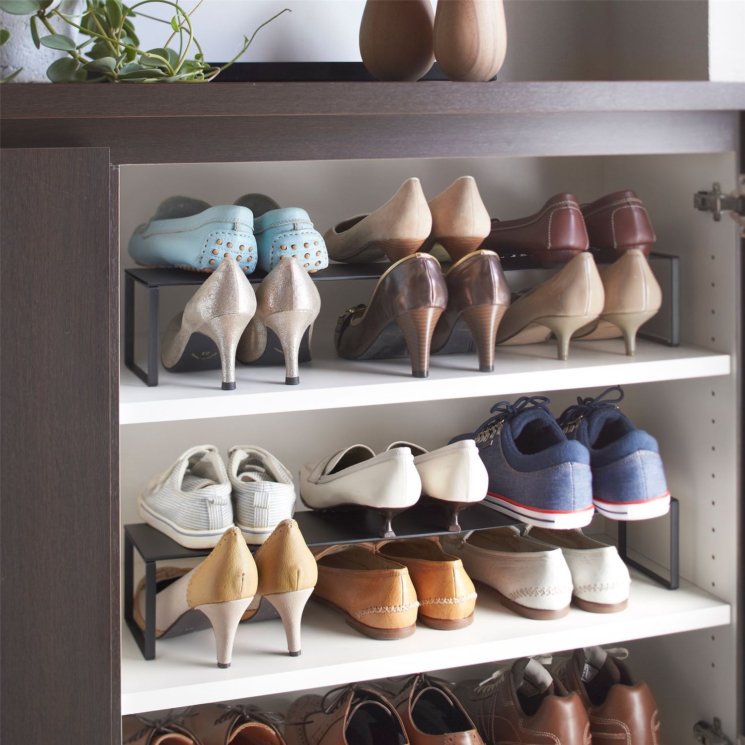 In-Cupboard Extending Shoe Rack