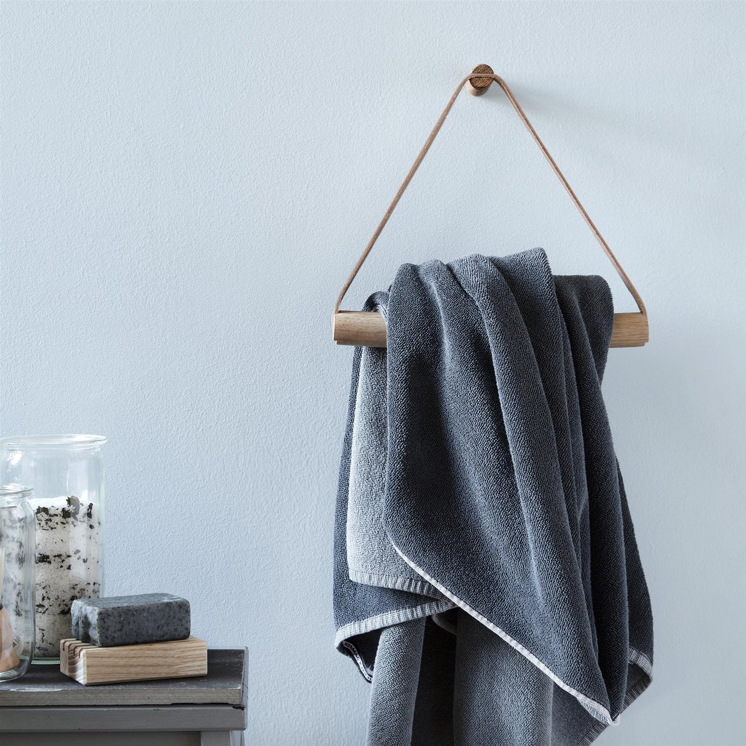 Towel Hanger - Oiled Oak