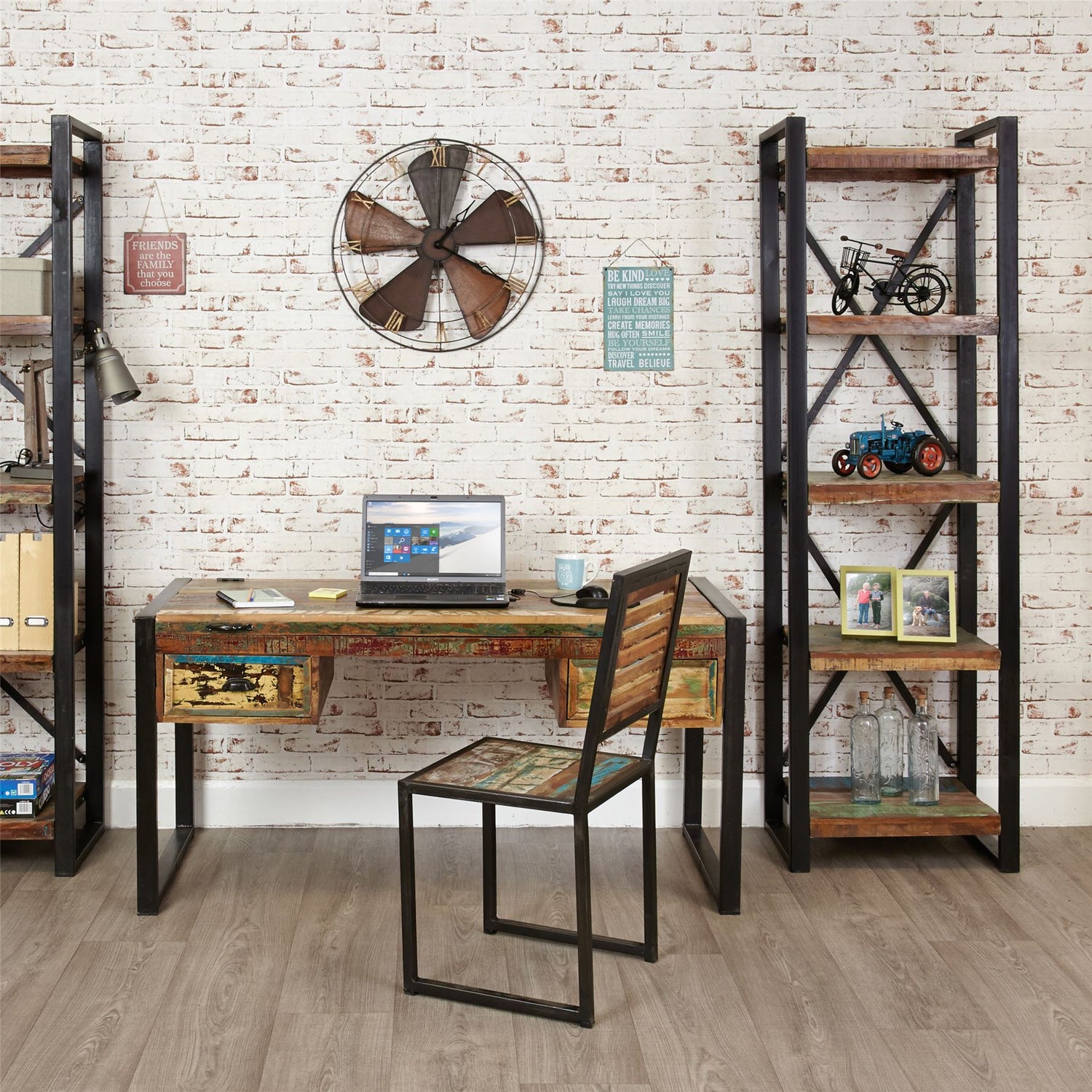 Urban Chic Alcove Bookcase