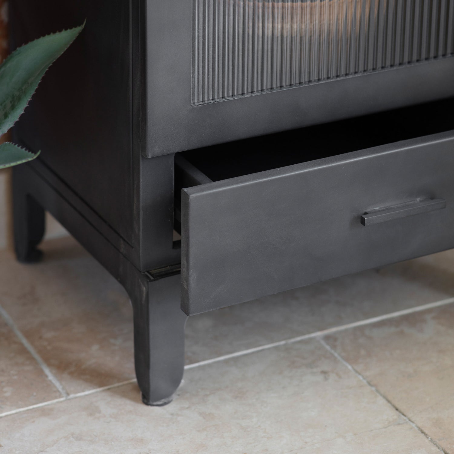 Single Display Unit Talbot - Not A Boring Box