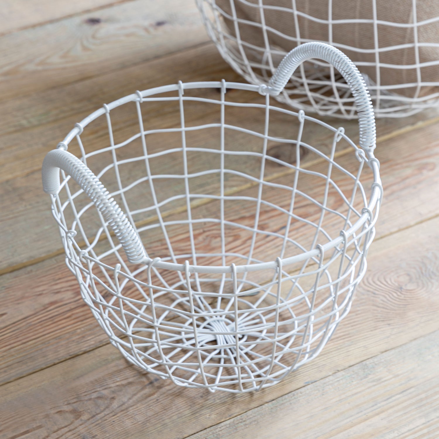 small wirework storage basket lily white