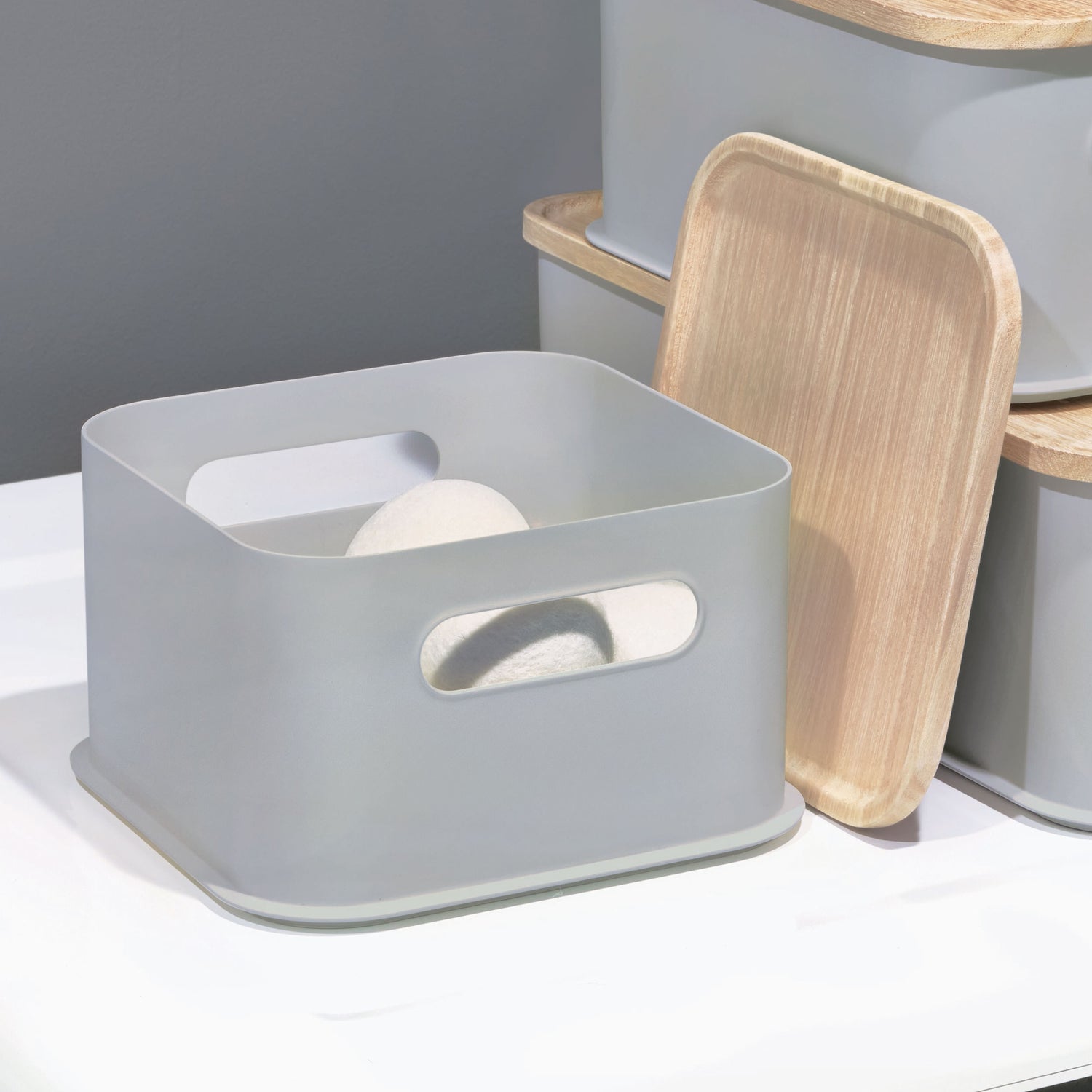 Handled Storage Bin With Lid Square