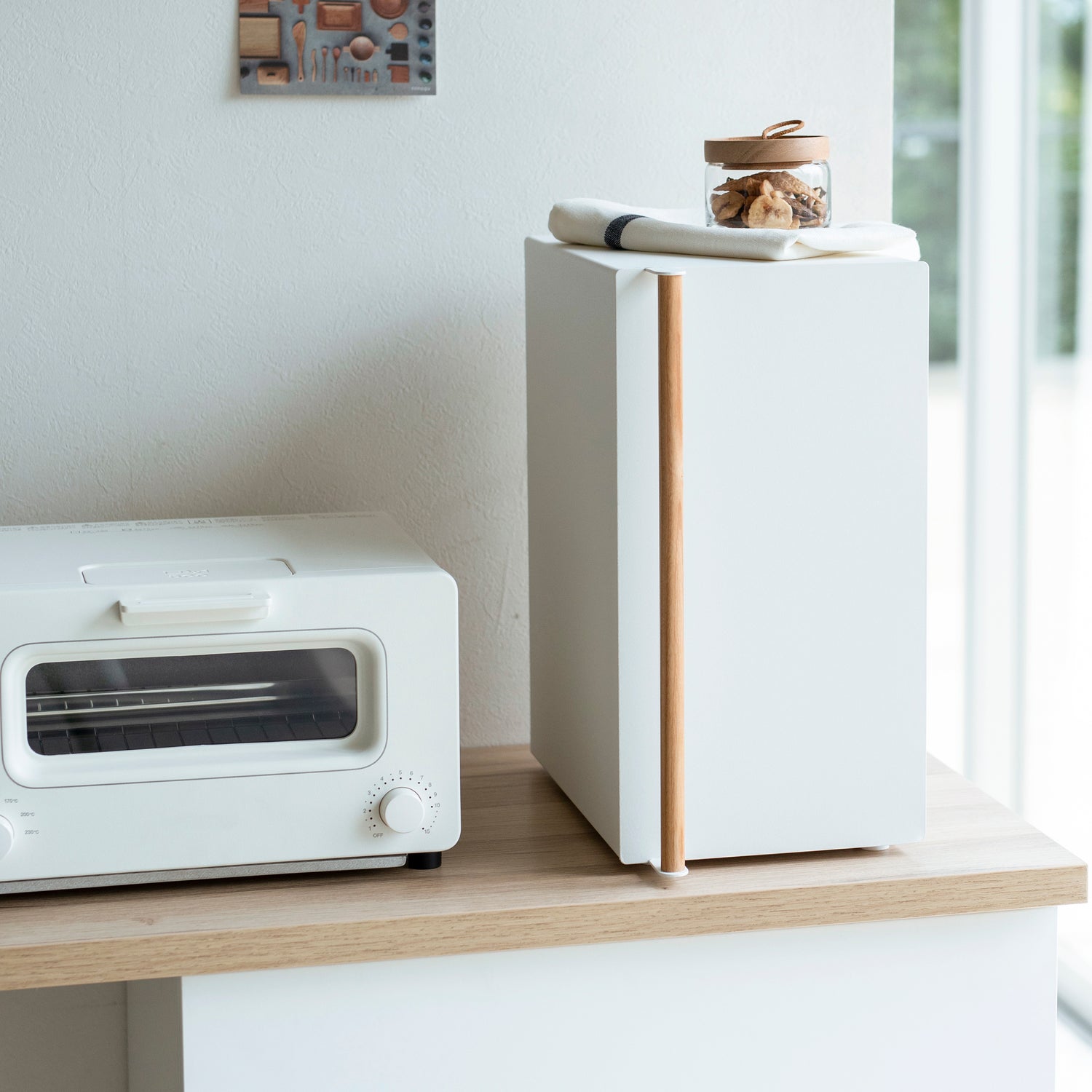Vertical Bread Bin - Not A Boring Box