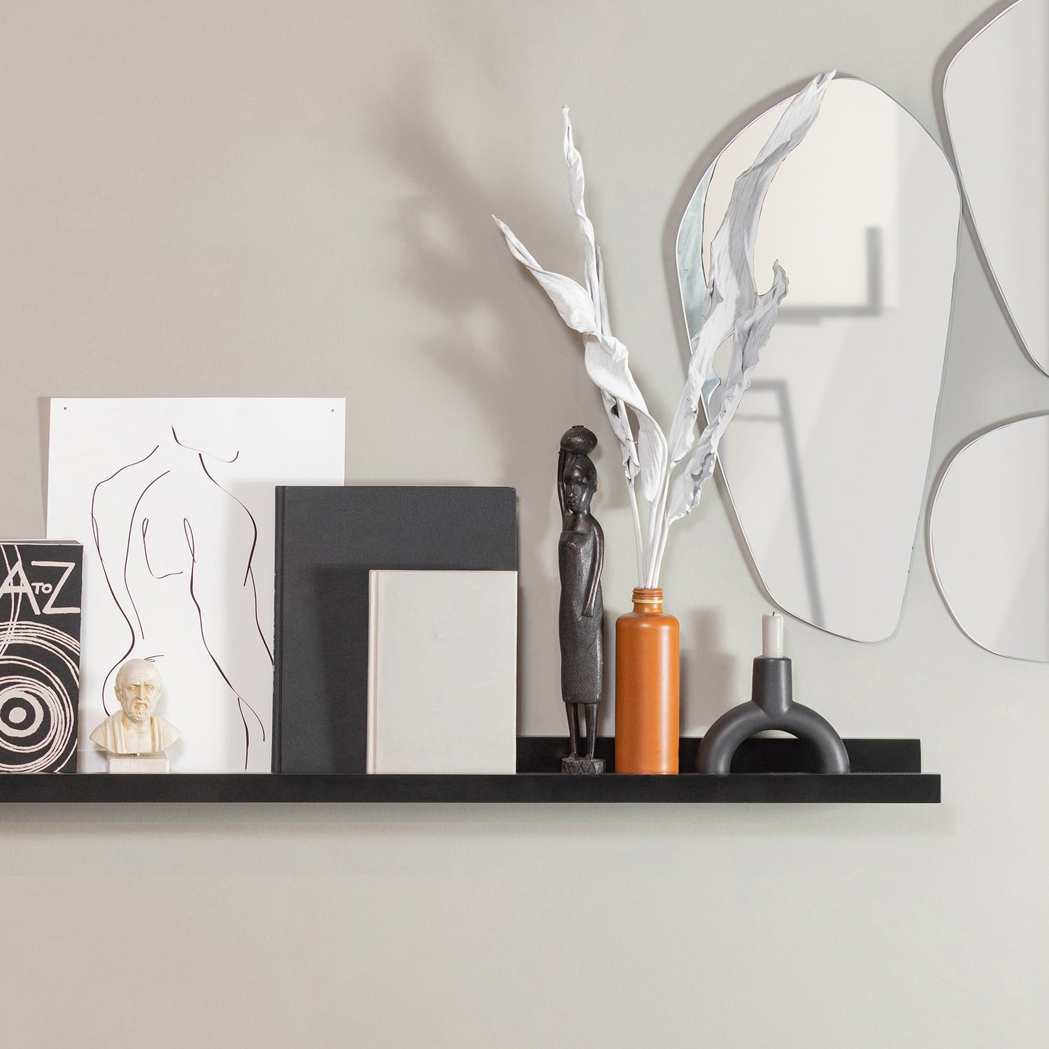 4 x studio display shelves black
