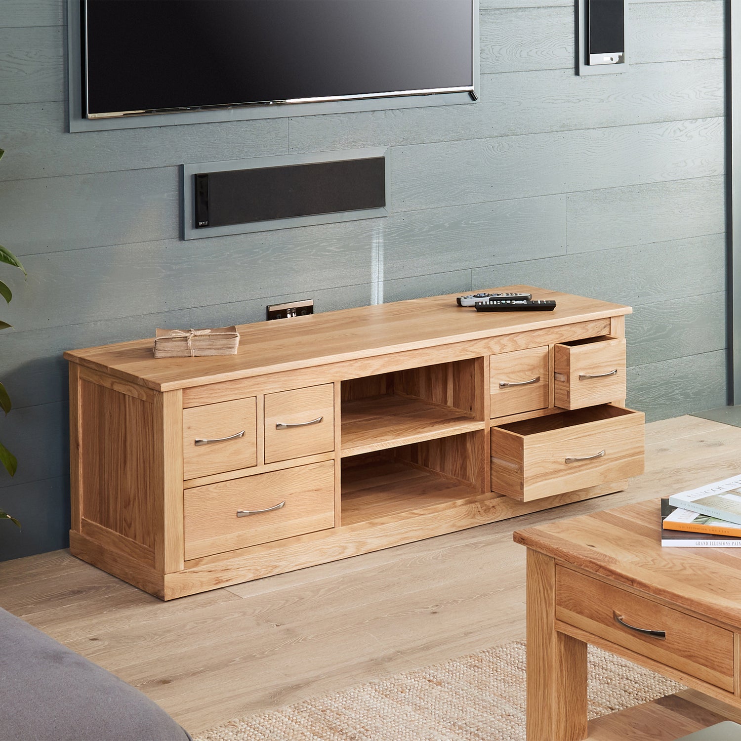 Widescreen Tv Cabinet Mobel - Not A Boring Box