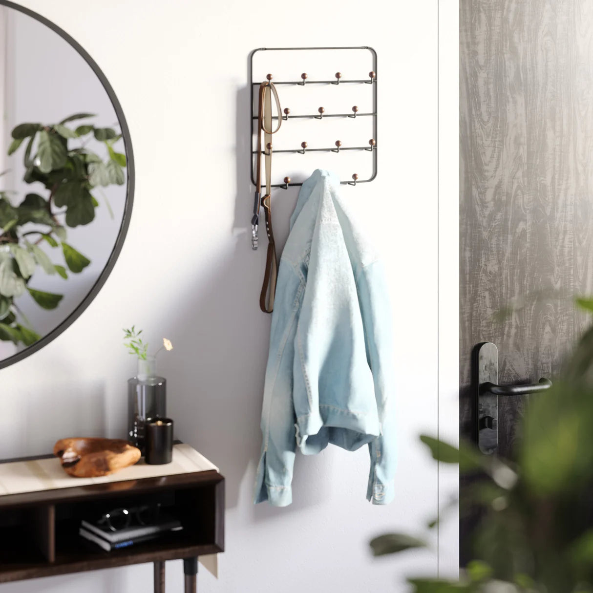 Wall Mounted / Over Door Multi Hook Organiser - Estique