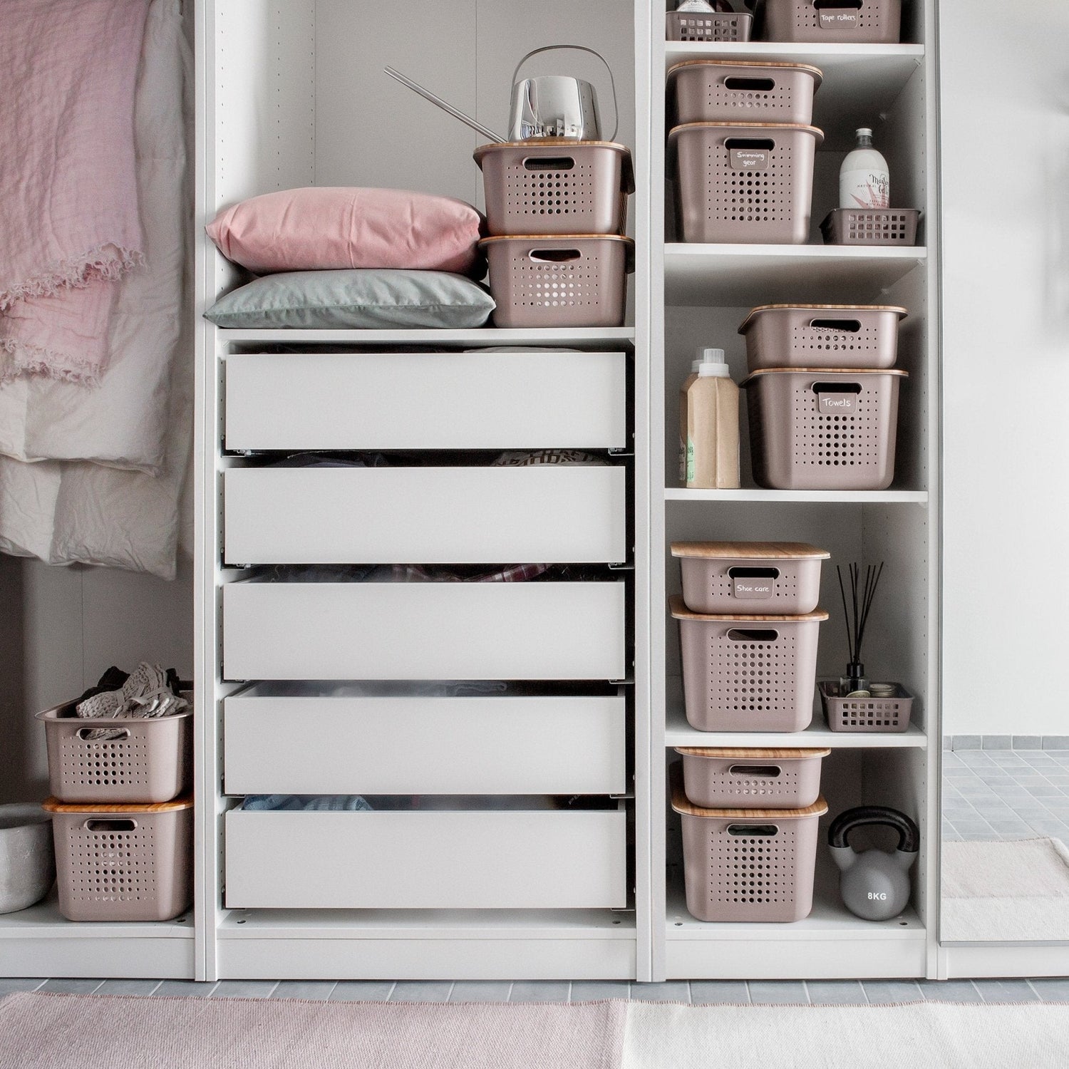 How to Declutter Your Wardrobe and Get It Organised Like a Pro! - Not A Boring Box APFE