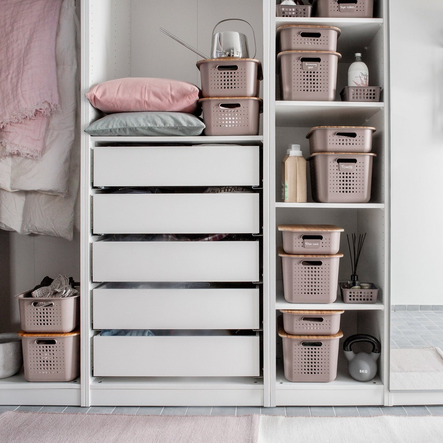 How to Declutter Your Wardrobe and Get It Organised Like a Pro! - Not A Boring Box APFE