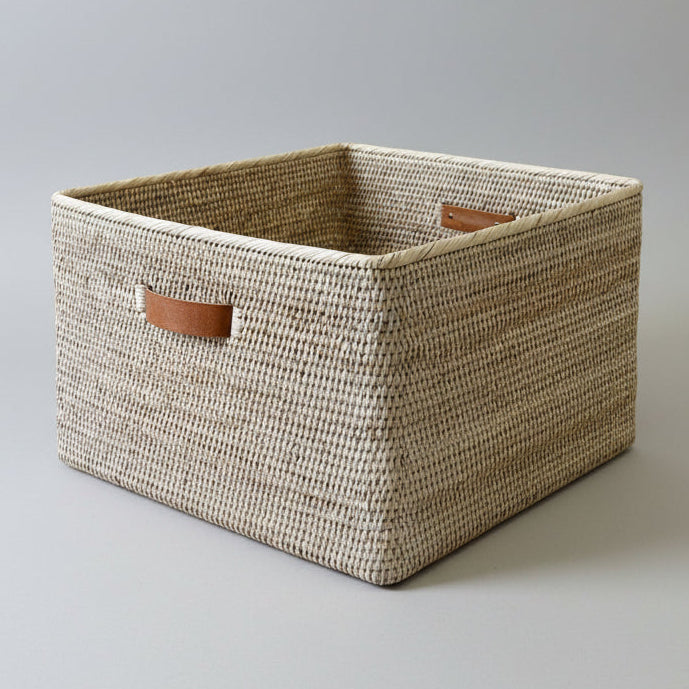Large Weave Basket with Leather Handles