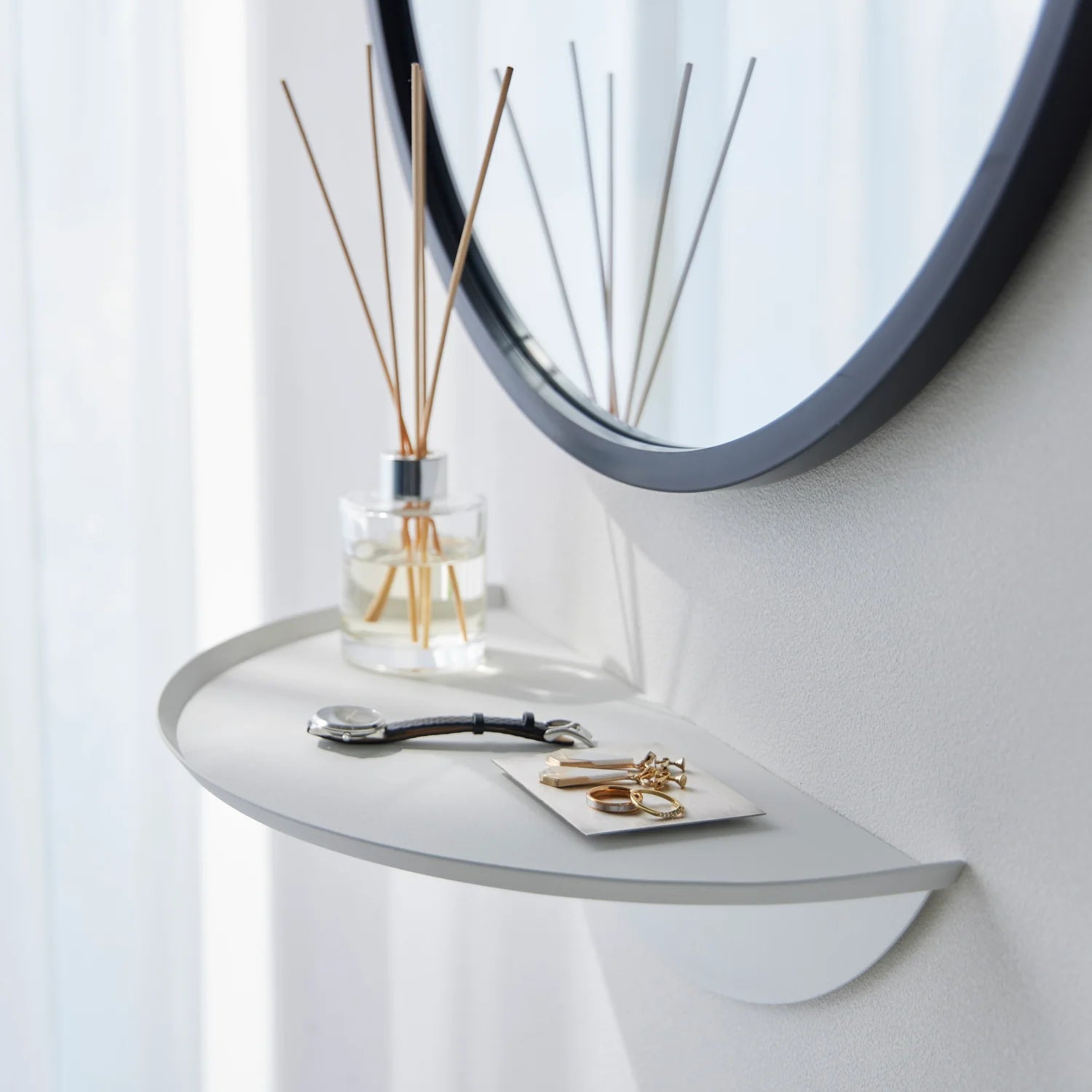 Round Floating Shelf Wall Mounted Storage Shelf