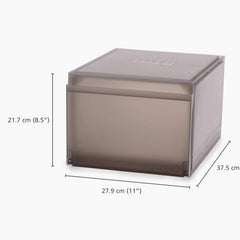 Measurement chart of a rectangular box with dimensions labeled on a white background