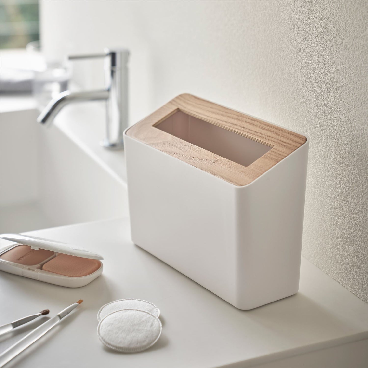Tabletop Bin