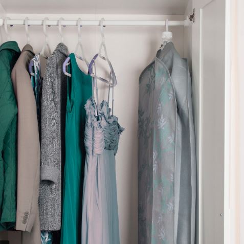 Hanging Vacuum Storage Bag with Cover