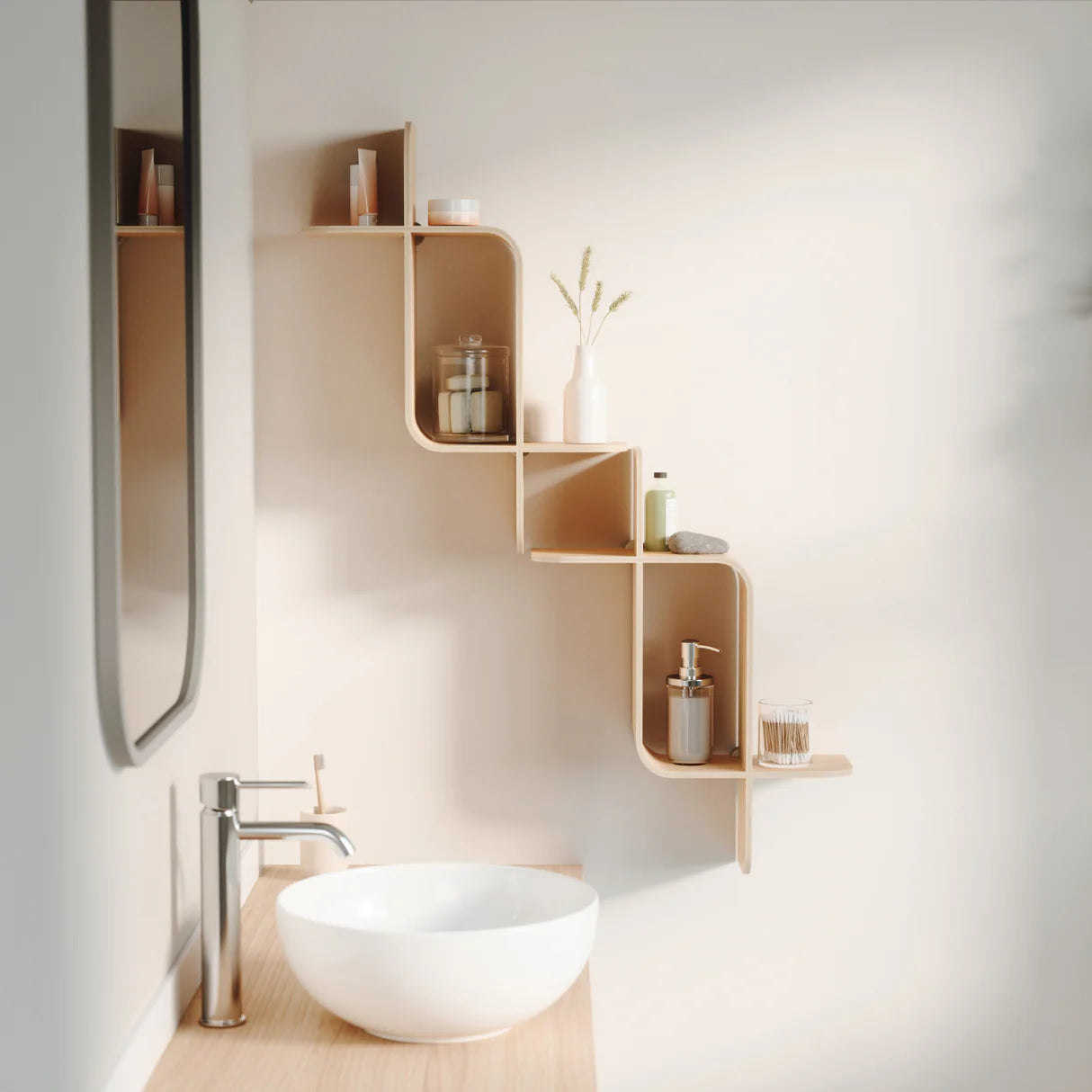 Montage Shelf