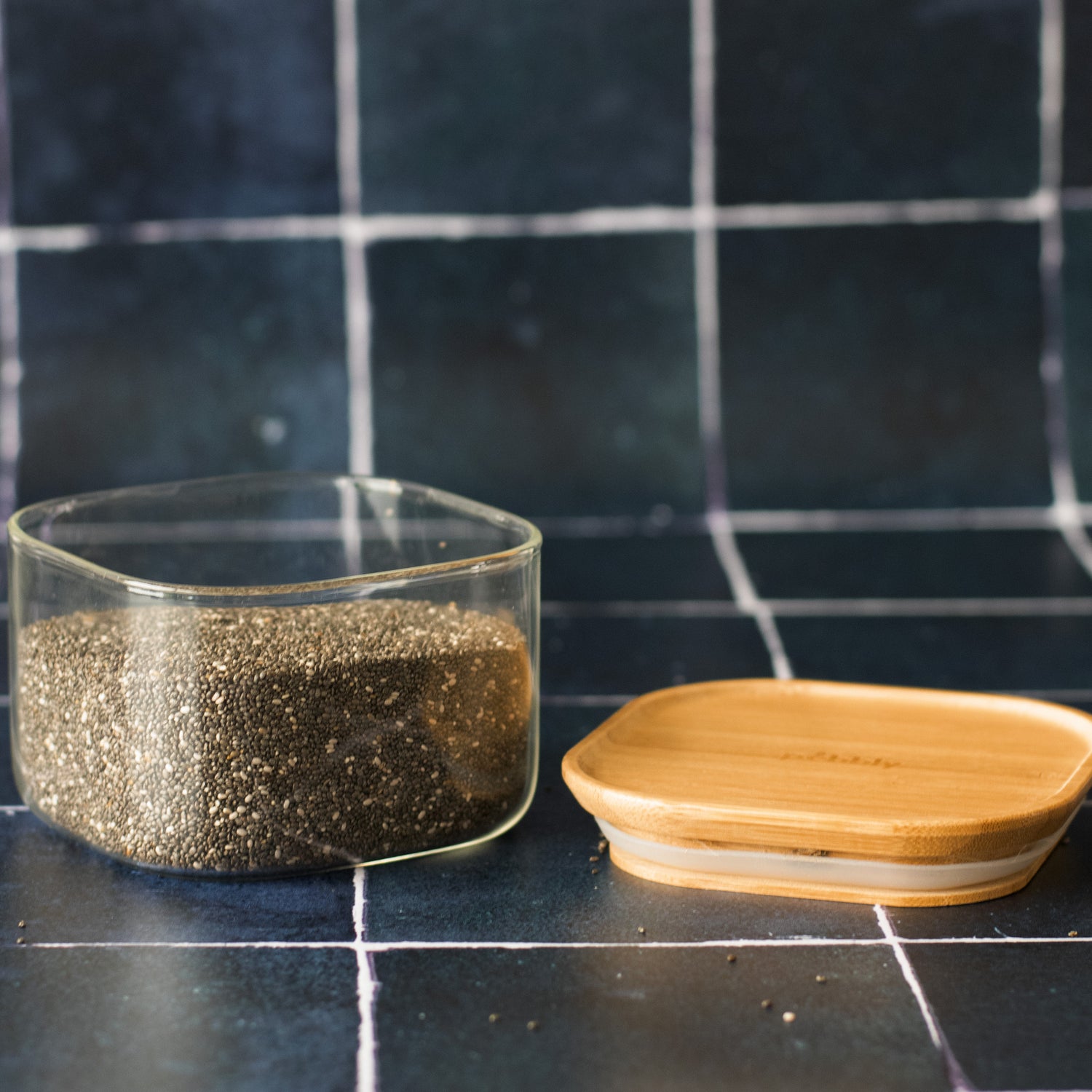 glass storage canister with bamboo lid 500ml