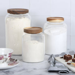 Wide Glass Storage Jar With Acacia Lid
