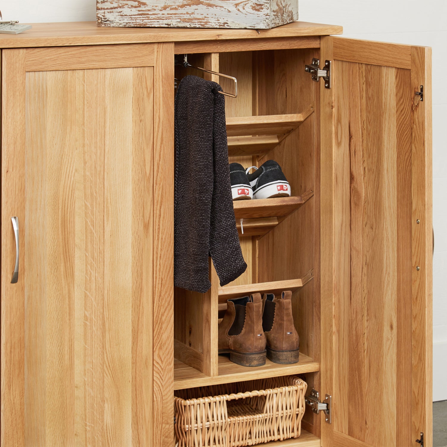 Oak XL Shoe Cupboard - Mobel