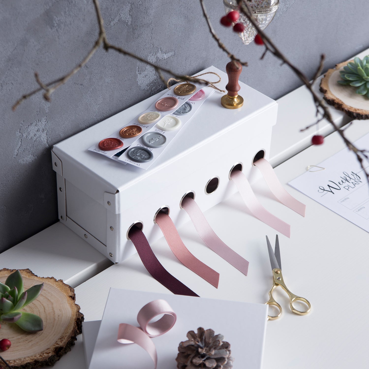 ribbon dispenser box