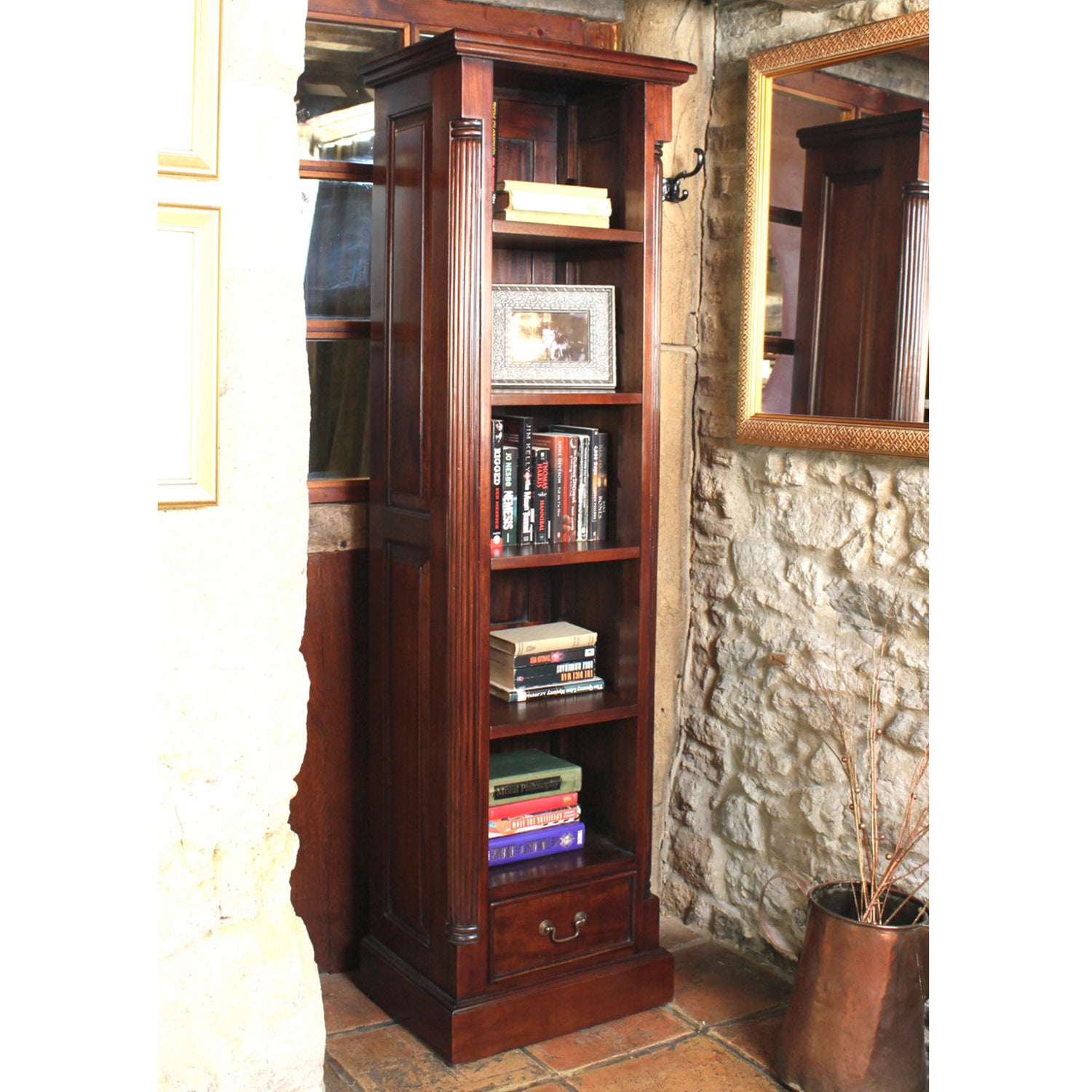 narrow alcove bookcase la roque