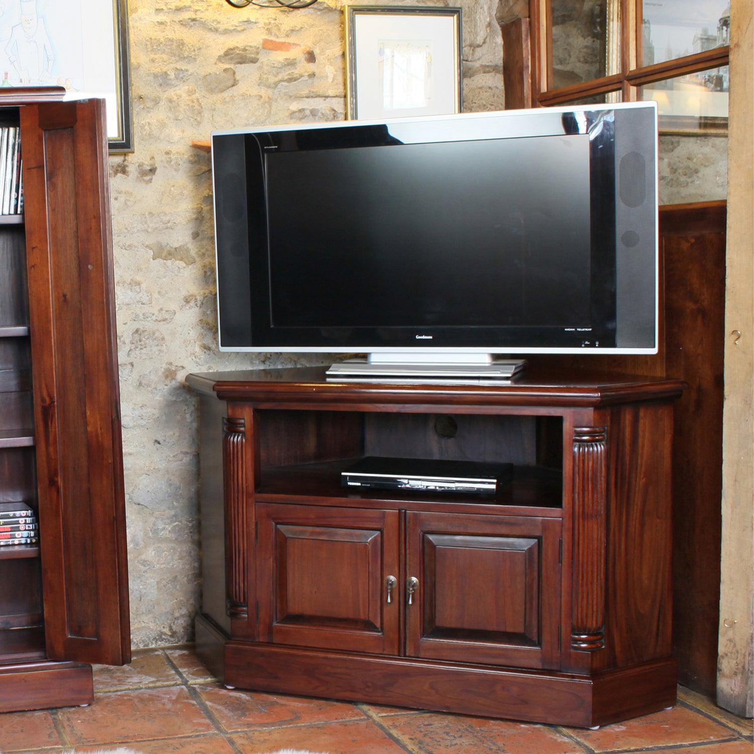 corner tv cabinet la roque