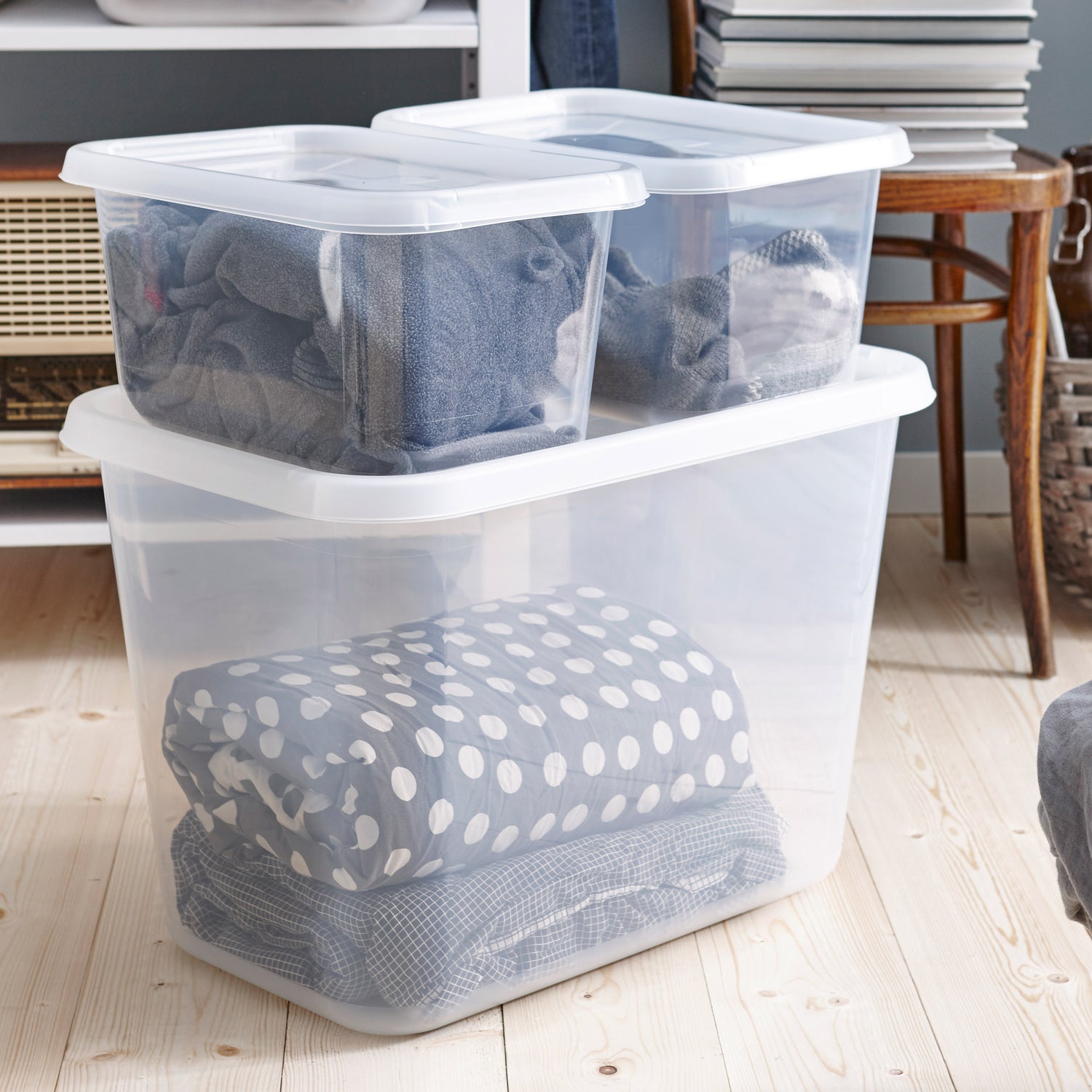 Extra Large Plastic Lidded Storage Box 60 Litre