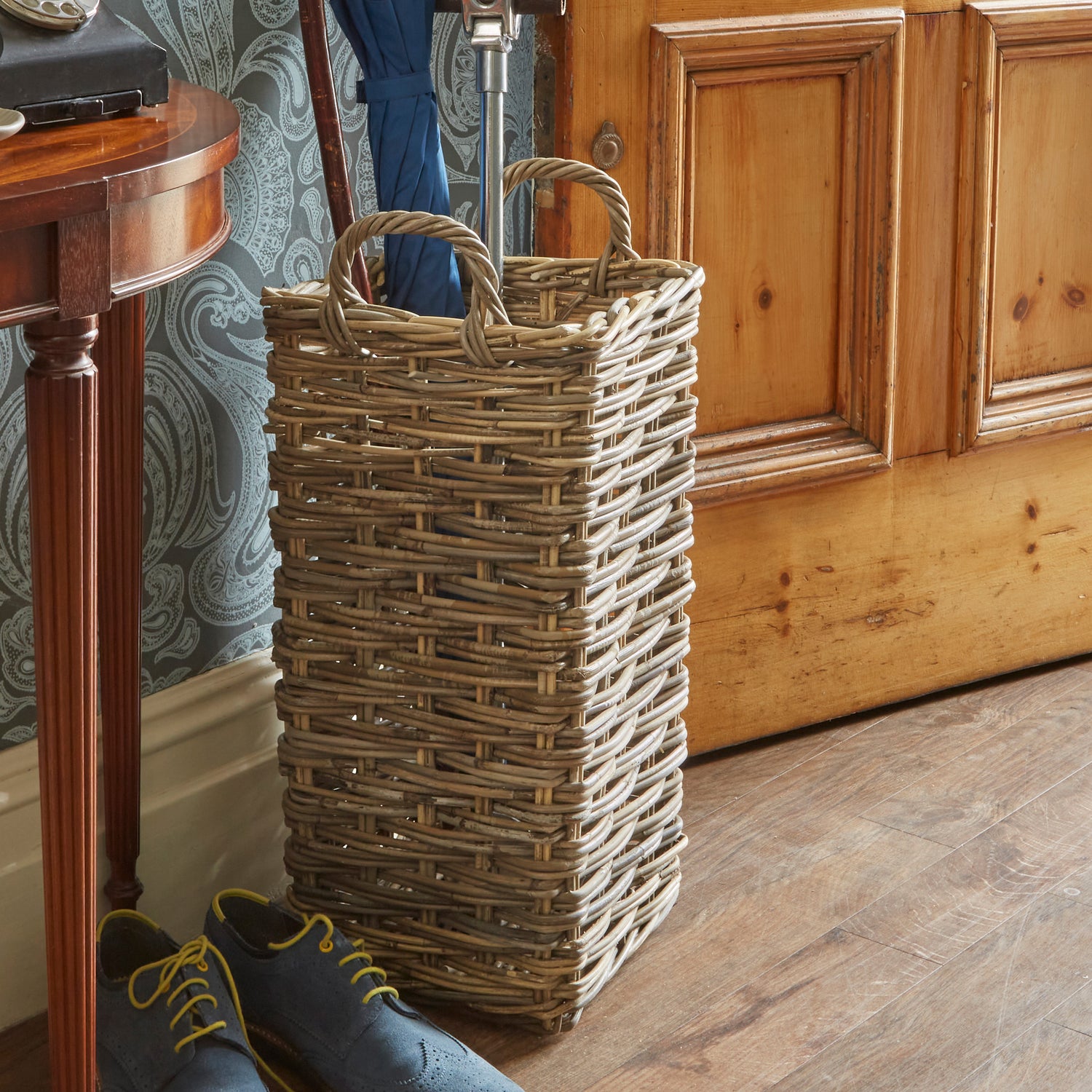 buff rattan umbrella stand large