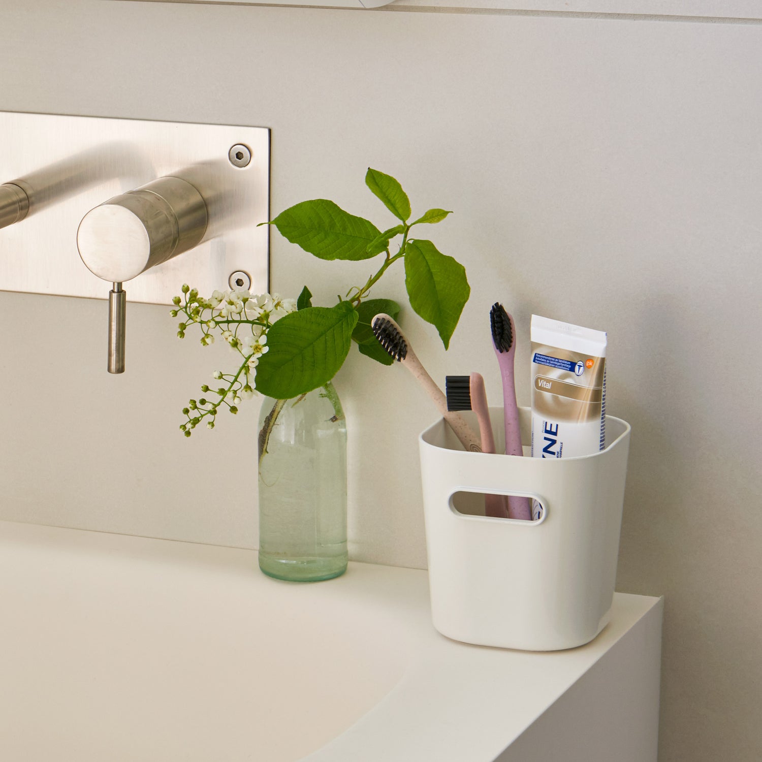Compact White Mini Storage Pot