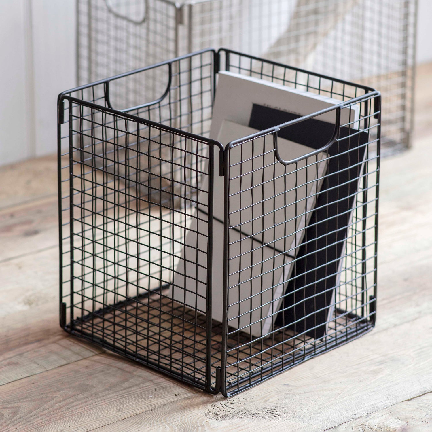 small foldable storage box wirework