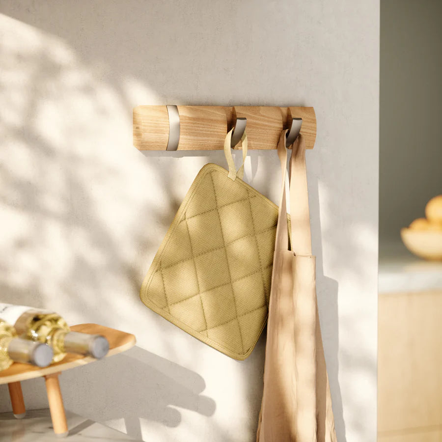 Flip Coat Hook Mini - Natural Light Wood